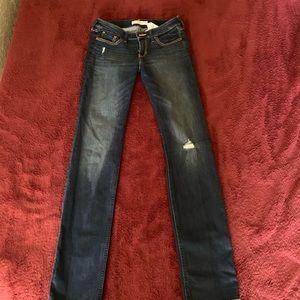 Ripped Hollister Jeans 5L